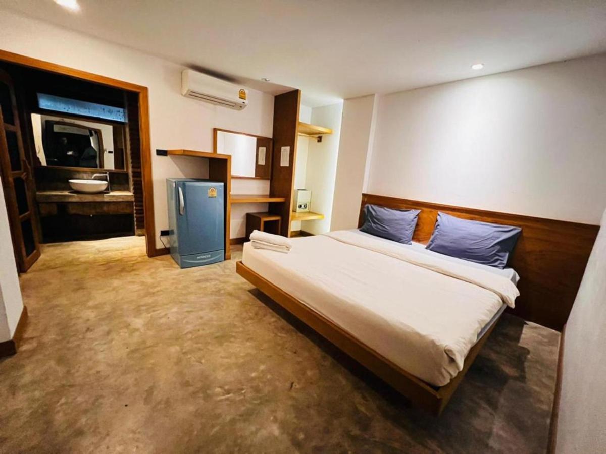 Cokoon Islanda Patong Hotel Exterior foto